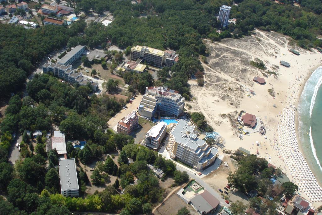 Hotel Kamenec คีตาน ภายนอก รูปภาพ