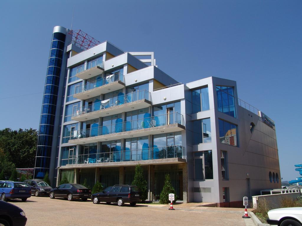 Hotel Kamenec คีตาน ภายนอก รูปภาพ