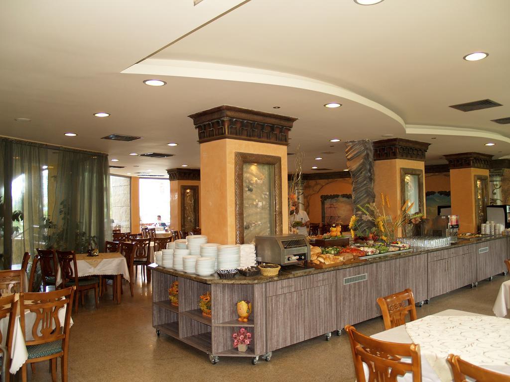 Hotel Kamenec คีตาน ภายนอก รูปภาพ