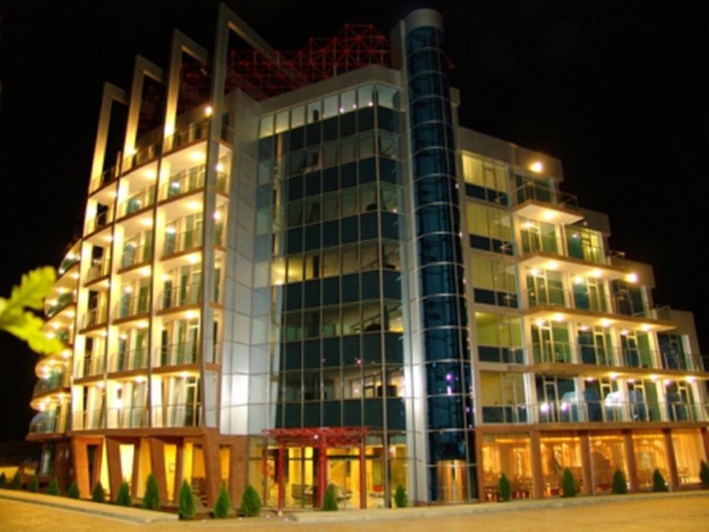 Hotel Kamenec คีตาน ภายนอก รูปภาพ