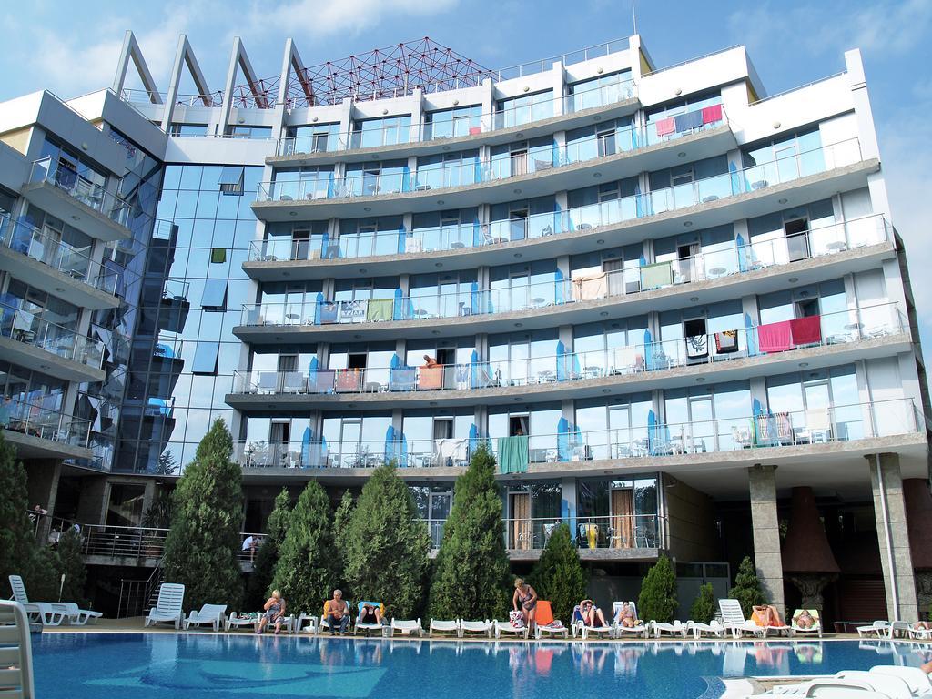 Hotel Kamenec คีตาน ภายนอก รูปภาพ
